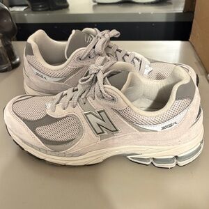 New Balance Sneakers 2002r